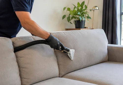 Nettoyage de canapé en profondeur à Jullianges